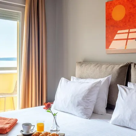 팟스티네 호텔 4*