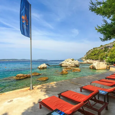 팟스티네 4* 흐바르