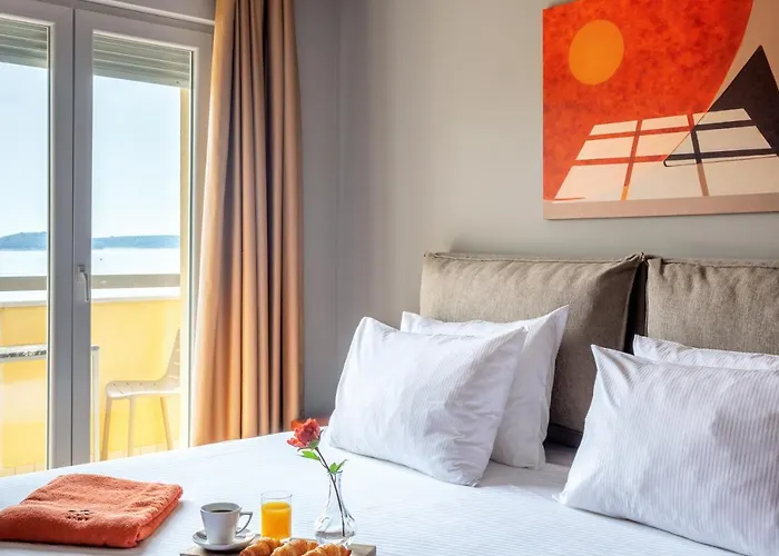 Podstine Hotell 4*