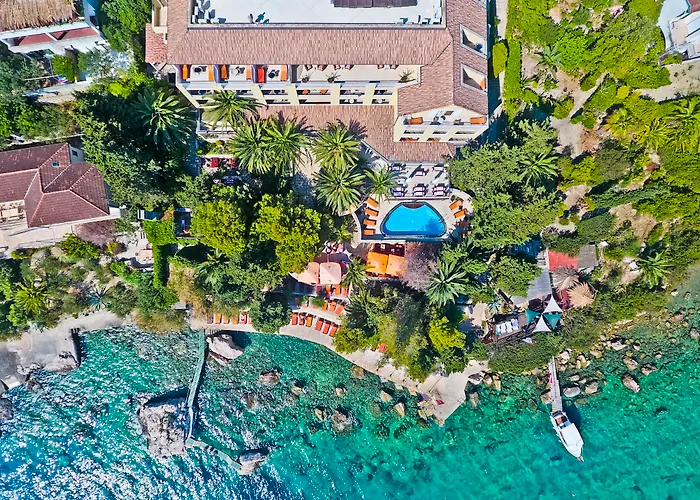 Podstine Hotell 4*